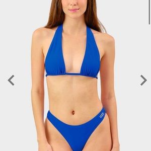 Blackbough size M bikini set, never worn.